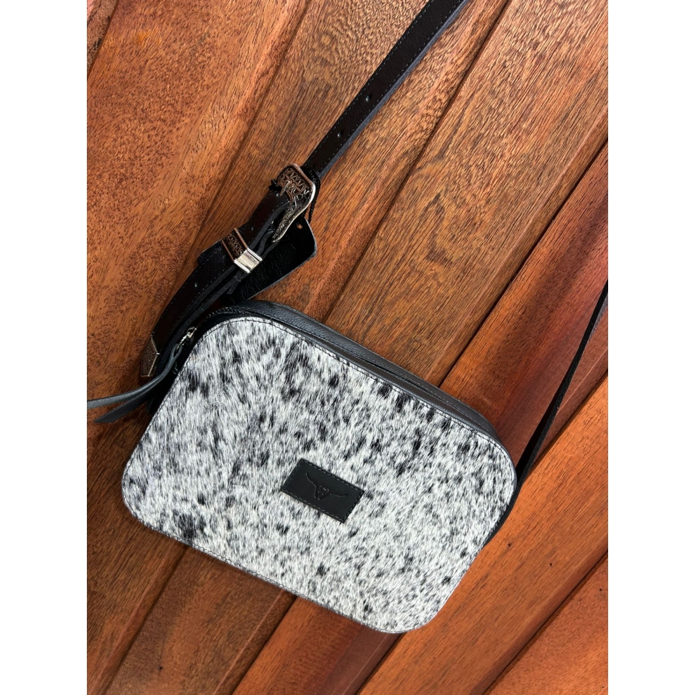 BOLSA CINCOW DIVE COURO PELO PRETO (MOD9352)