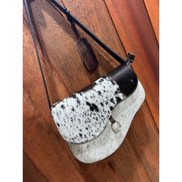 Bolsa Country Feminina Sela Em Couro E Pelo