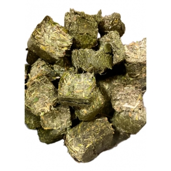 Cubo De Alfafa Coelho Chinchila Hamster Roedores 1kg