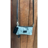 BOLSA CINCOW DIVE COURO PELO BRANCO E DETALHES EM PRETO (MOD9371)